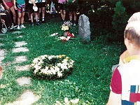 Ebi 1995 Paedr 015  6.8.1995 Bratislava - hřbitov a hrob Roberta Rosy