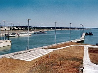 Ebi 1995 Paedr 018  6.8.1995 Nagymarosz - vstup do plavebních komor u Gabčíkova - přehrada