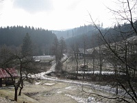 SKI 2011 Ottakarka 61  Ani nedělní ráno zimu do Kychové nepřineslo.