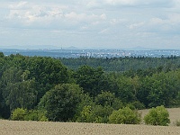EBI 2025 Mirek 034  V dálce vidíme Prahu a České Středohoří. - neděle, 3. srpna
