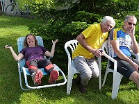 EBI 2025 Mirek 087  Snídaně v trávě u paní Lýdie VII. - úterý, 5. srpna