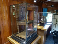 EBI 2025 Mirek 120  Myslel jsem, že to je židle ale ve skutečnosti jde o Nušlův regulátor pohonu polární osy z roku 1908. - úterý, 5. srpna