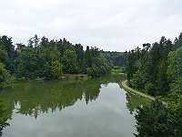 EBI 2025 Mirek 175  Pohled z terasy do parku. - úterý, 5. srpna