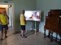 EBI 2025 Mirek 183  Prohlížíme si interiér hvězdárny. (Petr Zelený, Zeměkolár) - středa, 6. srpna