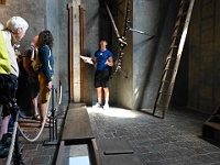 EBI 2025 Mirek 197  V síni je na podlaze vyznačen pražský poledník. - středa, 6. srpna