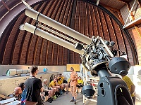 EBI 2025 Mirek 242  Shromáždíme se v centrální kopuli u dvojitého refraktoru, „Königa“. - středa, 6. srpna