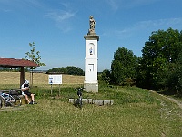 EBI 2025 Mirek 278  Socha Panny Marie Immaculaty na poutní cestě v Tuchoměřicích. - čtvrtek, 7. srpna