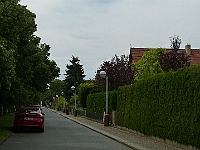 EBI 2025 Mirek 301  Nové Lidice jsou postaveny z typizovaných domků. - čtvrtek, 7. srpna