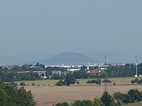 EBI 2025 Mirek 311  V dálce vidíme horu Říp (30 km). - pátek, 8. srpna