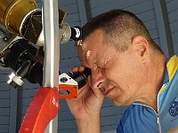 EBI 2025 Mirek 318  Slunce v čáře H alfa pozoruje i Luděk. - pátek, 8. srpna