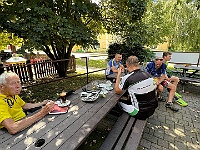 EBI 2025 Mirek 342  Občerstvení v cukrárně v Přerově nad Labem. - pátek, 8. srpna