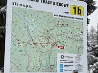 SKI 2025 Mirek 028  Na každé jsou podrobné mapy. - pátek, 14. února