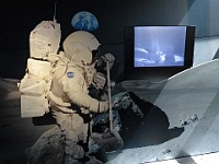 EbiCERN 2025 Mirek 013  A zkoumal ho důkladně i pomocí lopaty. - středa, 14. května