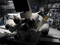 EbiCERN 2025 Mirek 154  Expozice věnovaná americkému programu Apollo uvádí na panelu všechny astronauty, kteří stanuli na povrchu Měsíce. - sobota, 17. května