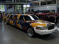 EbiCERN 2025 Mirek 195  Ford Lincoln Town Car z roku 1993 má objem pouze 4,6 litru ale je dlouhý 8,7 metru! - sobota, 17. května