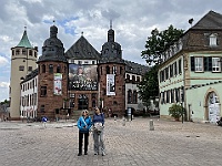 EbiCERN 2025 Mirek 203  Ještě foto před poutačem Caesar a Kleopatra - sobota, 17. května