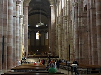 EbiCERN 2025 Mirek 210  V katedrále je pohřbeno sedm panovníků. - sobota, 17. května