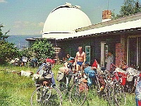 PROFIL 030  Hvězdárnu v Teplicích jsme navštívili při první etapě z Ústí nad Labem do Mostu 5. 7. 1987. Foto Josef Vondrouš.